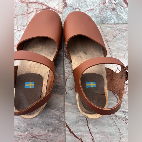 MIA Made in Sweden Sofia Swedish Mary
Jane Clogs - Leather - Picture 4 of 13